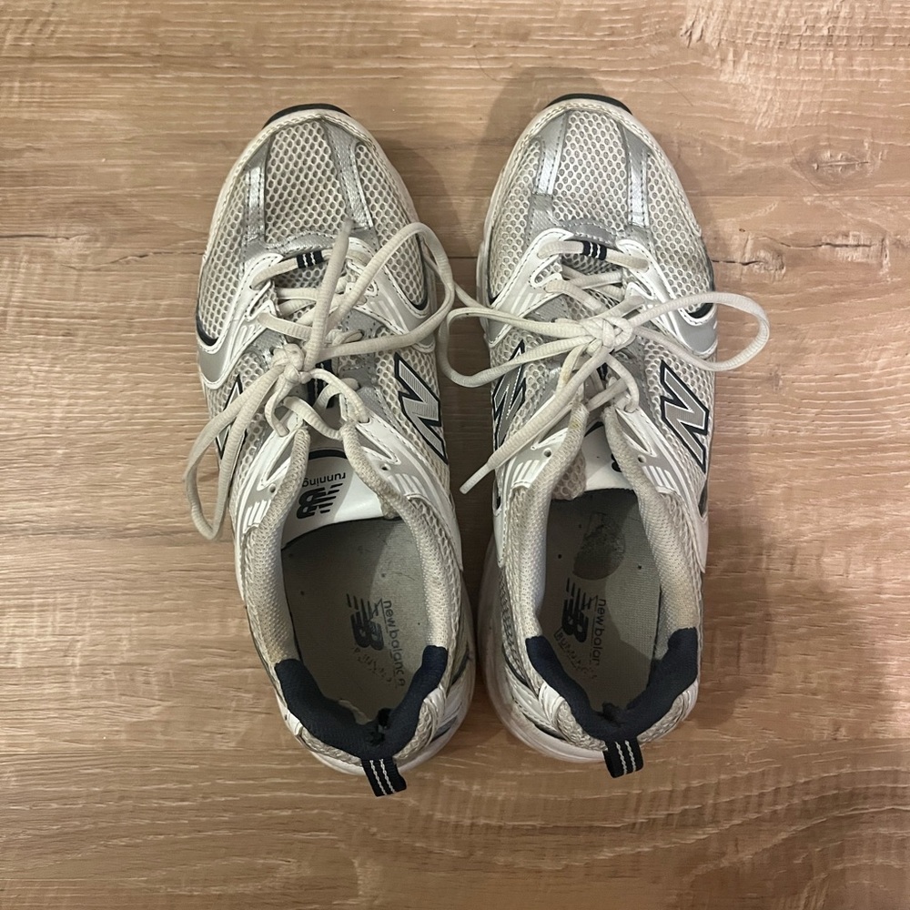 New balance running shoes *previously worn*
